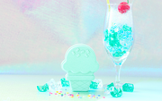 Rainbomb Aurora - Cute Display